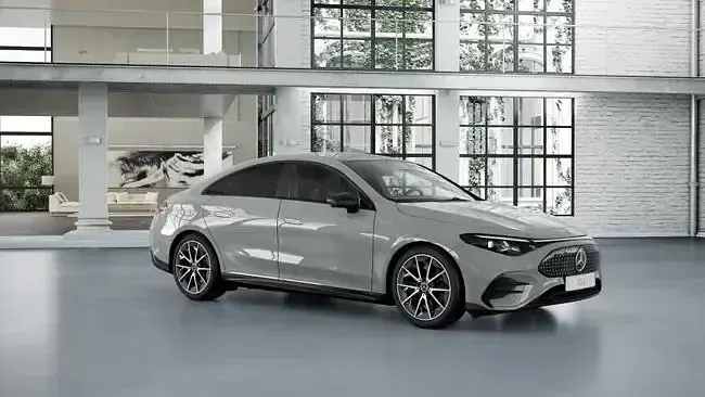 Nuevo Mercedes CLA 250+ 200 kW (272 CV) 2025 Gris Berlina