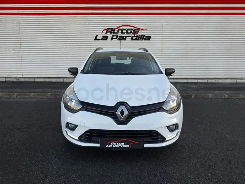 Usado Renault Clio Business 75 CV (55 kW) 2018 Blanco Familiar