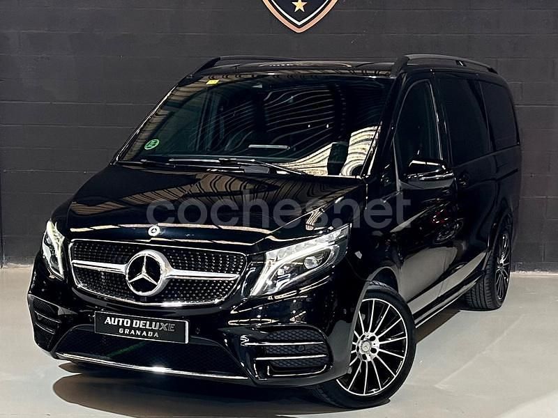 Negro Usado 2023 Mercedes V220 Exclusive Monovolumen | 49.999 € (Caro) - Imagen 1/4