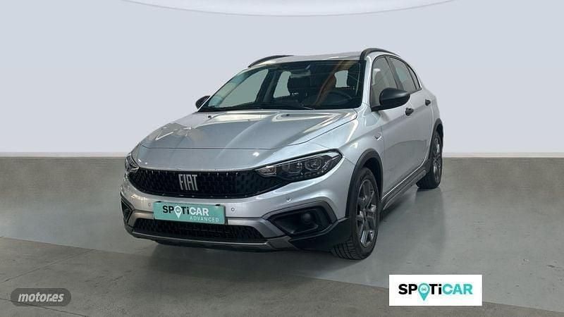 Gris Usado 2021 Fiat Tipo Cross | 15.900 € (Precio justo) - Imagen 1/4