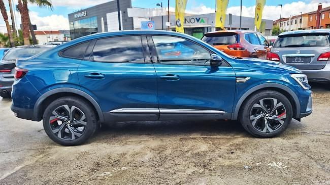 Usado Renault Arkana R.S. 160 CV (117 kW) 2022 Azul SUV