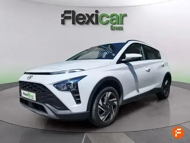 Usado Hyundai Bayon 84 CV (61 kW) 2023 Blanco SUV