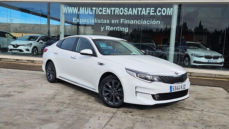 Usado Kia Optima 141 CV (103 kW) 2018 Blanco Berlina