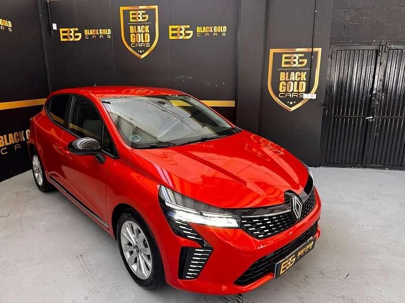 Usado Renault Clio V Evolution 90 CV (66 kW) 2024 Naranja Utilitario