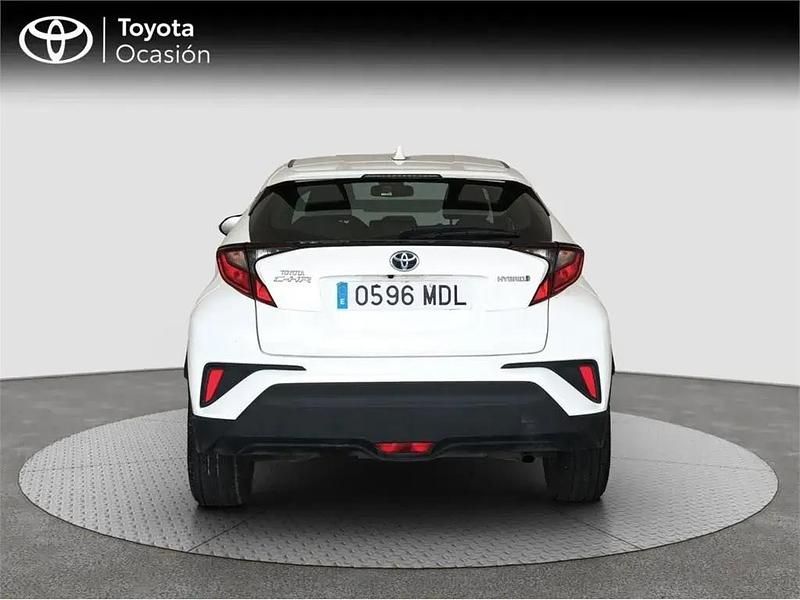 Usado Toyota C-HR Active 122 HP (89 kW) 2023 Branco SUV