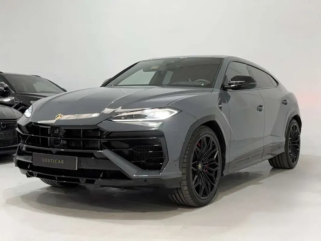 Nuevo Lamborghini Urus 801 CV (589 kW) 2025 Gris SUV