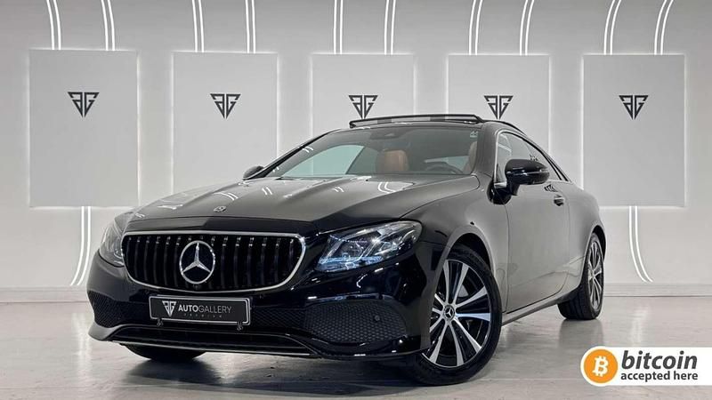 Usado Mercedes E350 299 CV (219 kW) 2019 Negro Coupe