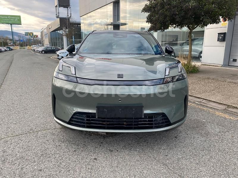 Usado Lynk & Co 08 350 CV (257 kW) 2025 Gris / plata SUV
