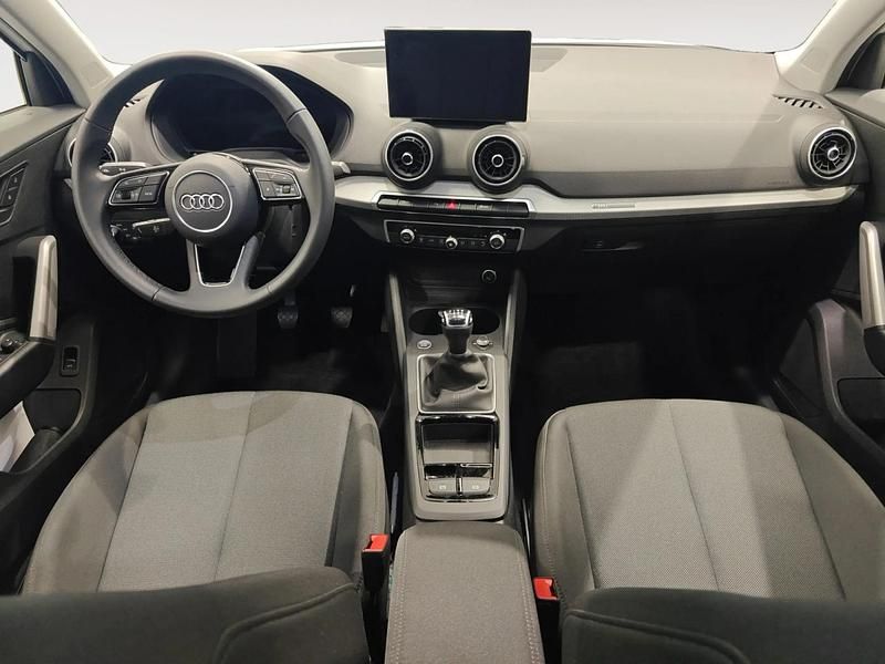 Usado Audi Q2 Advanced Plus 116 CV (85 kW) 2025 Blanco SUV
