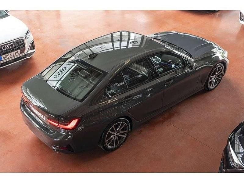 Usado BMW 318 Executive 150 CV (110 kW) 2021 Gris Berlina