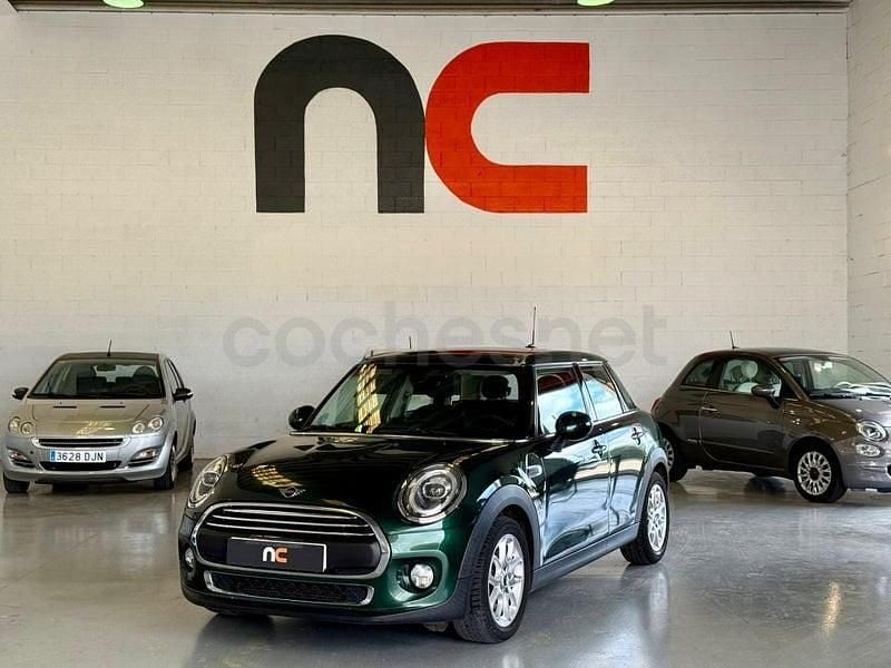 Usado Mini ONE 102 CV (75 kW) 2019 Verde Utilitario