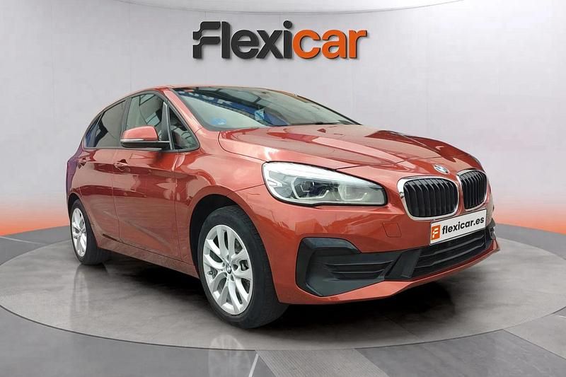 Naranja Usado 2021 BMW 225 Active Tourer iPerformance Monovolumen | 16.990 € (Precio justo) - Imagen 1/4