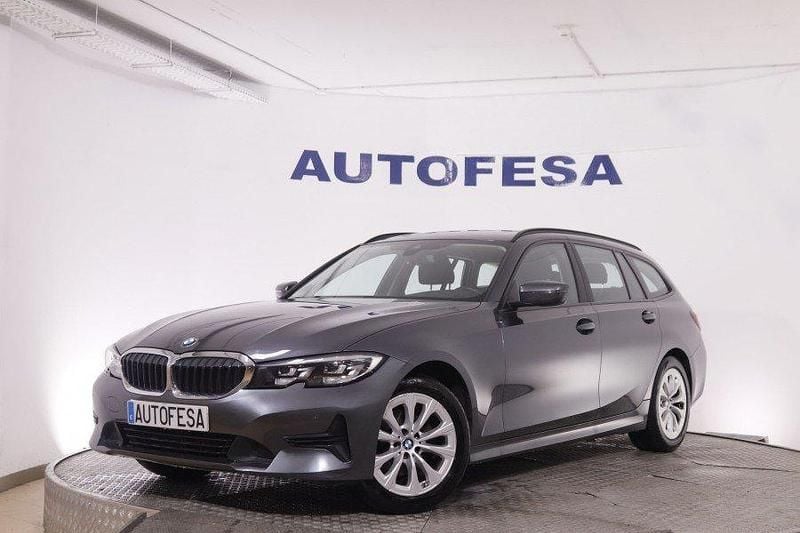 Usado BMW 320e 190 CV (139 kW) 2021 Gris Familiar