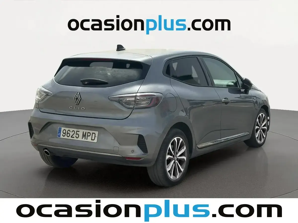 Usado Renault Clio V Techno 90 CV (66 kW) 2024 Gris Berlina