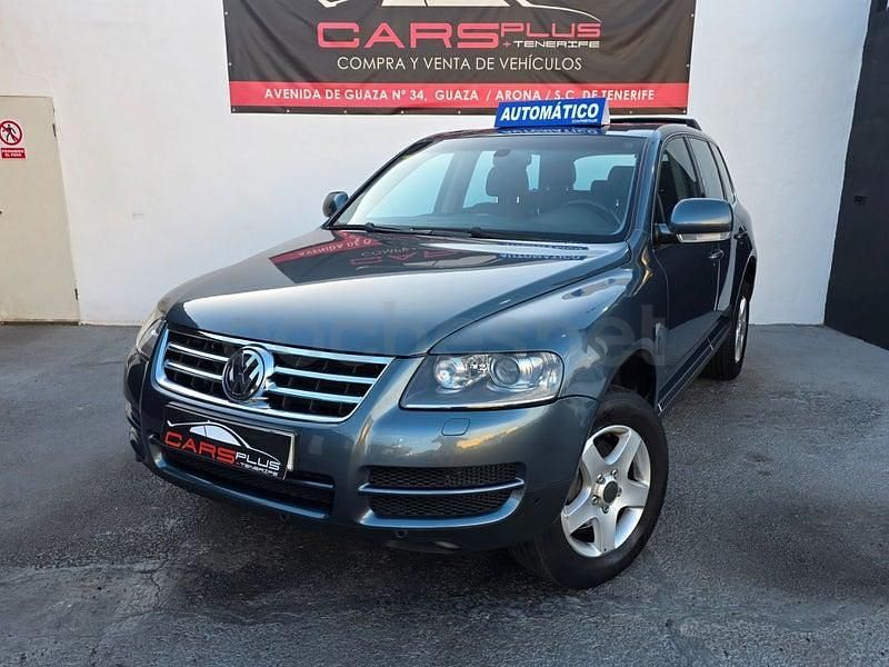 Usado VW Touareg 225 CV (165 kW) 2005 Gris / plata SUV