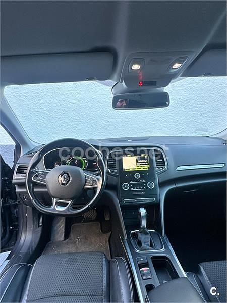 Usado Renault Mégane IV Bose Edition 110 CV (80 kW) 2018 Gris / plata Berlina