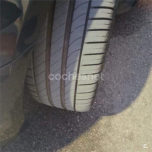 Usado VW Passat 170 CV (125 kW) 2011 Negro Berlina