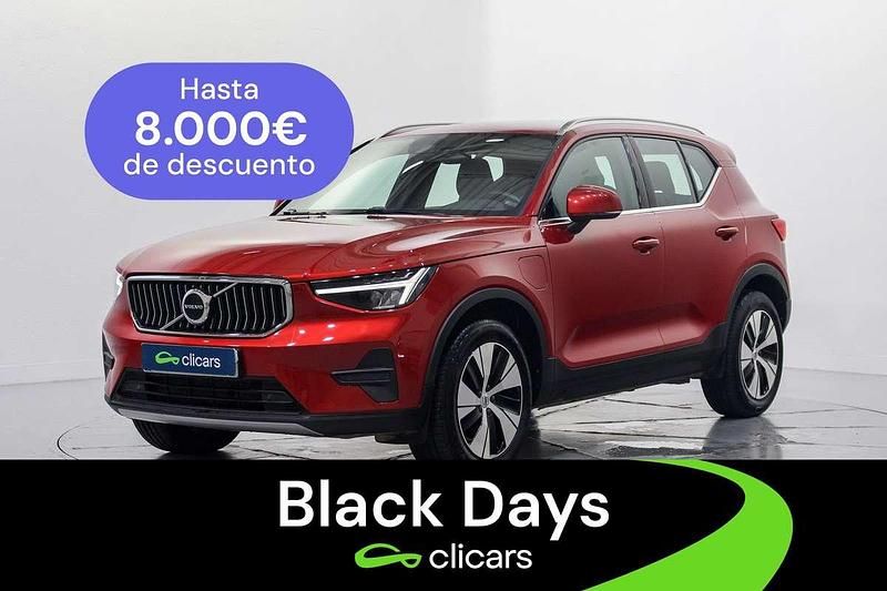 Rojo Usado 2023 Volvo XC40 Core SUV | 24.590 € (Super precio) - Imagen 1/4