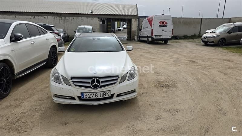 Usado Mercedes E250 204 CV (150 kW) 2011 Blanco Coupe