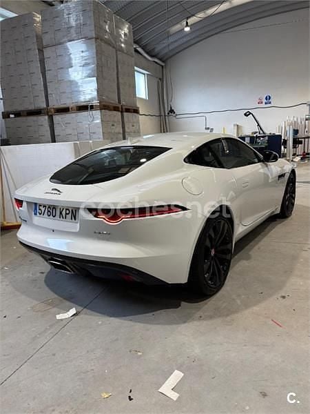Usado Jaguar F-Type 300 CV (220 kW) 2018 Blanco Coupe