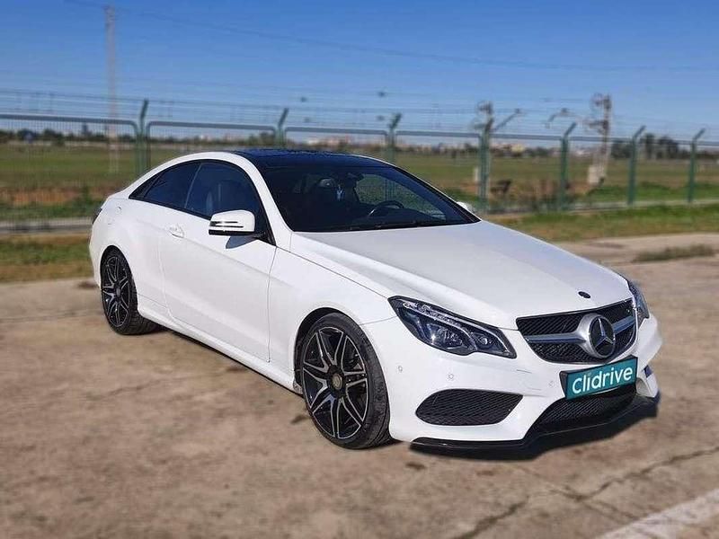 Usado Mercedes E220 170 CV (125 kW) 2014 Blanco Coupe