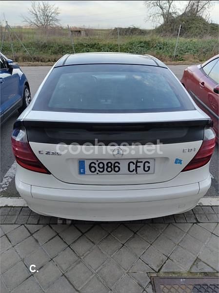 Blanco Usado 2002 Mercedes C200 Berlina | 4500 € (Precio justo) - Imagen 1/4