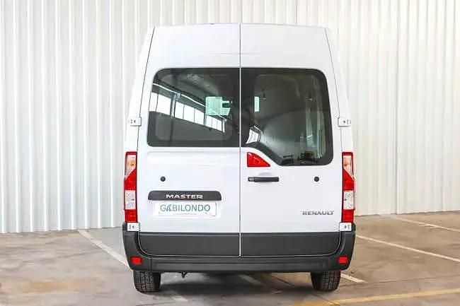 Begagnad Renault Master 136 HK (100 kW) 2021 Vit Sedan