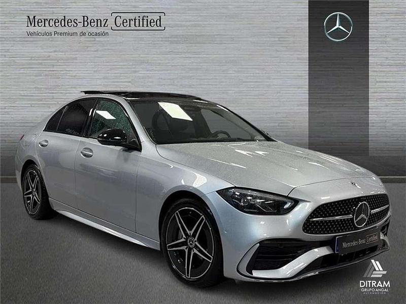 Usado Mercedes C220 197 HP (144 kW) 2025 Sedan