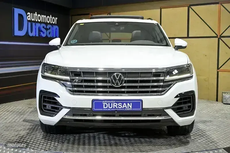 Usado VW Touareg R-line 286 CV (210 kW) 2020 Blanco SUV
