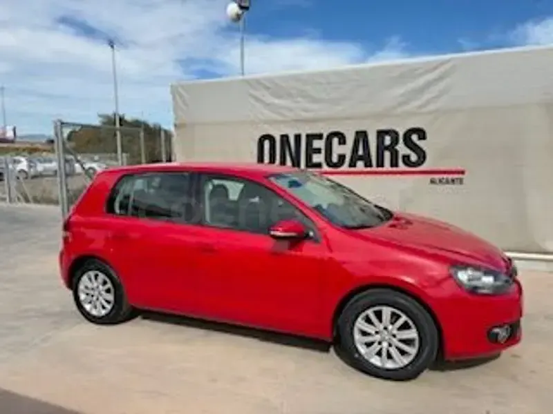 Usado VW Golf VI Advance 105 CV (77 kW) 2010 Rojo Utilitario
