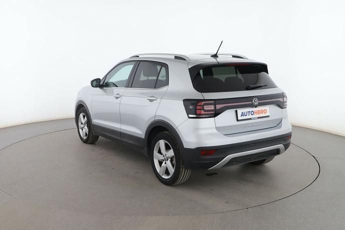 Usado VW T-Cross Sport 111 CV (81 kW) 2021 Gris SUV