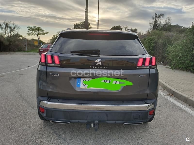 Usado Peugeot 3008 GT 180 CV (132 kW) 2018 Gris / plata SUV