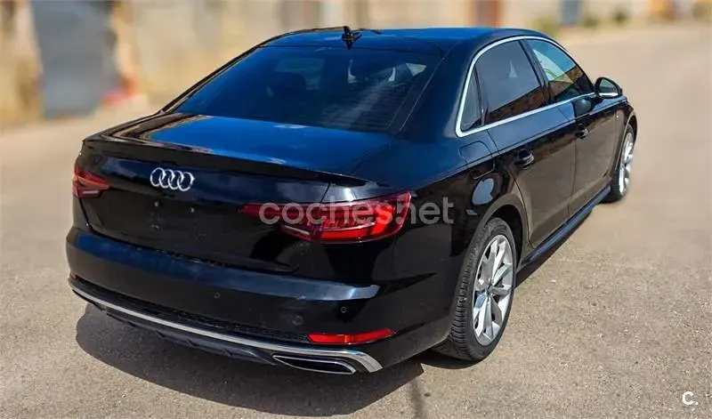 Usado Audi A4 S-Line 190 CV (139 kW) 2020 Negro Berlina