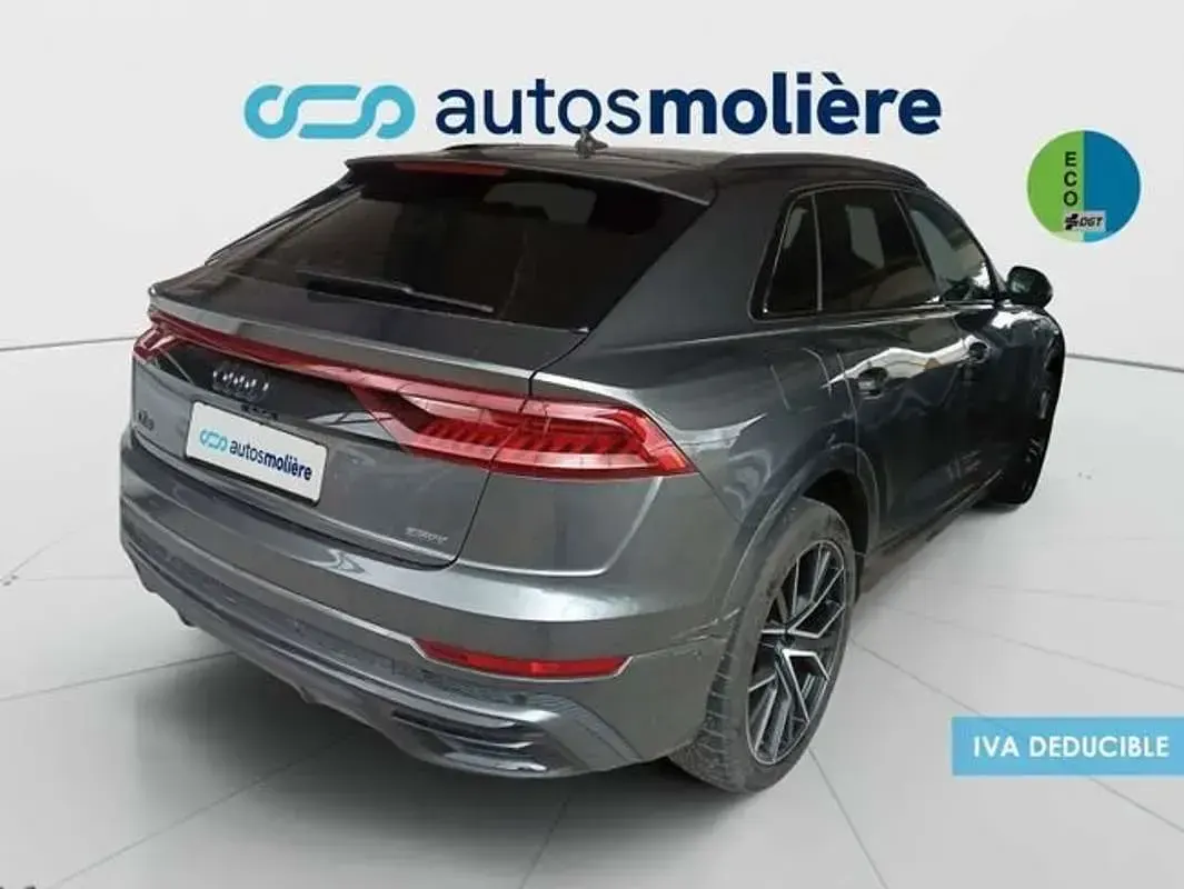 Usado Audi Q8 231 CV (169 kW) 2022 Negro SUV