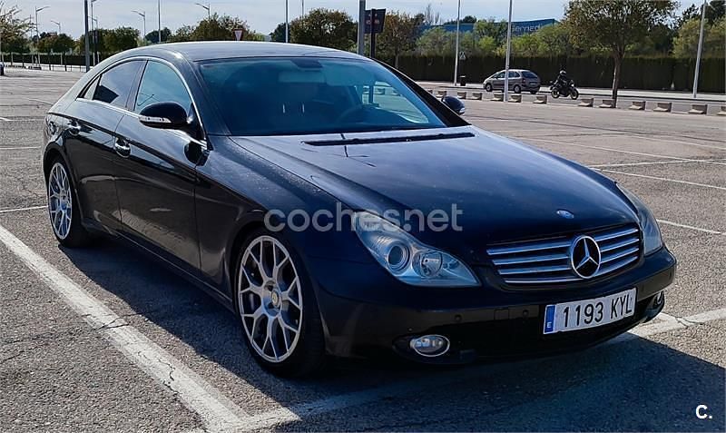 Negro Usado 2006 Mercedes CLS320 Berlina | 9900 € (Precio justo) - Imagen 1/4