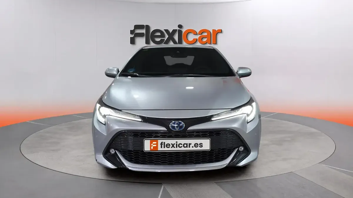 Usado Toyota Corolla Active 122 CV (89 kW) 2022 Gris Berlina