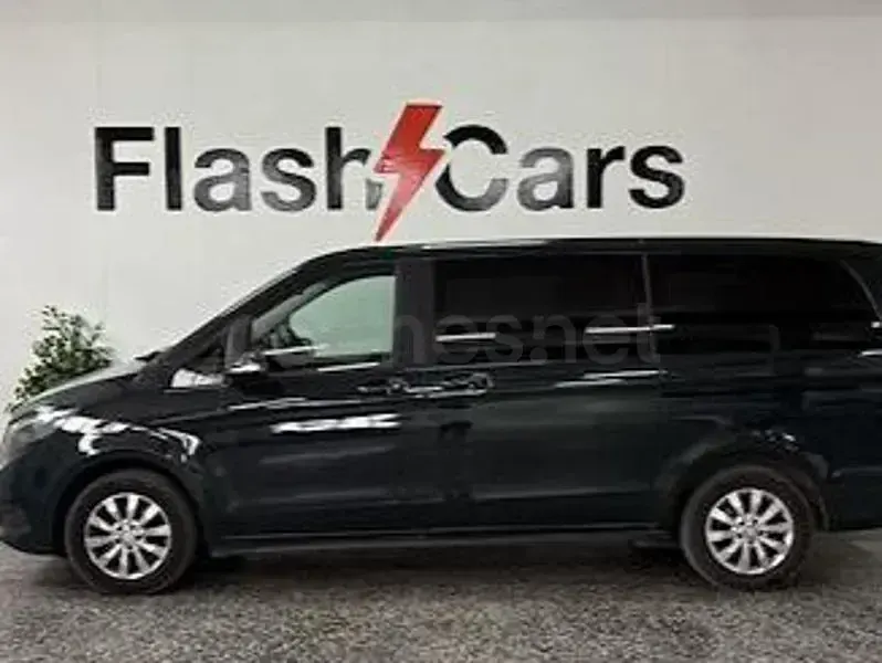 Usado Mercedes V220 Avantgarde 163 CV (119 kW) 2015 Verde Monovolumen