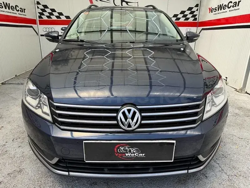 Usado VW Passat Edition 140 CV (102 kW) 2014 Azul Familiar