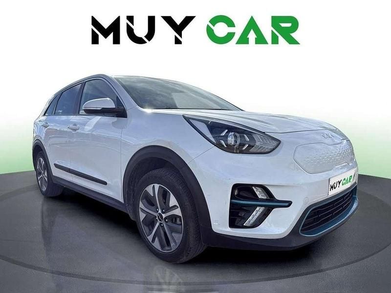 Usado Kia e-Niro 100 kW (136 CV) 2022 Blanco SUV