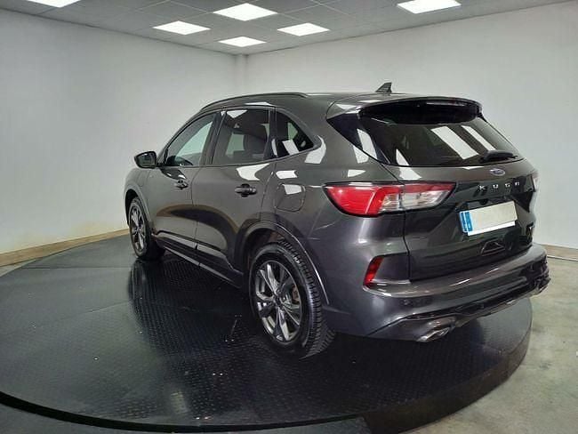 Usado Ford Kuga ST-Line 227 CV (166 kW) 2022 Gris SUV