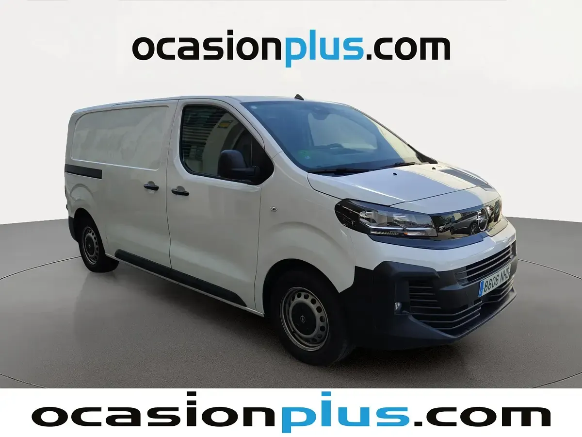 Usado Opel Vivaro-e Combi S 120 CV (88 kW) 2025 Blanco Monovolumen