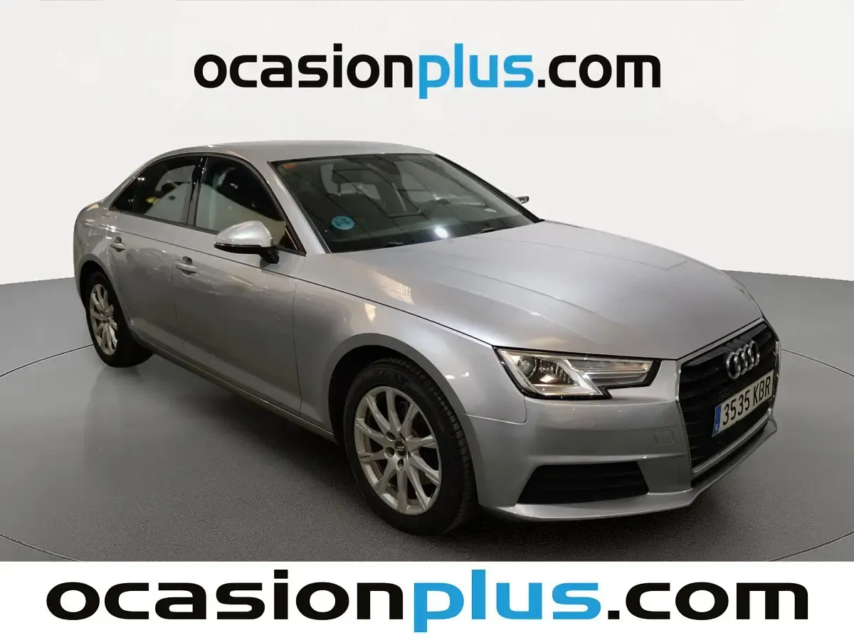 Usado Audi A4 Advanced 150 CV (110 kW) 2017 Gris plata Berlina