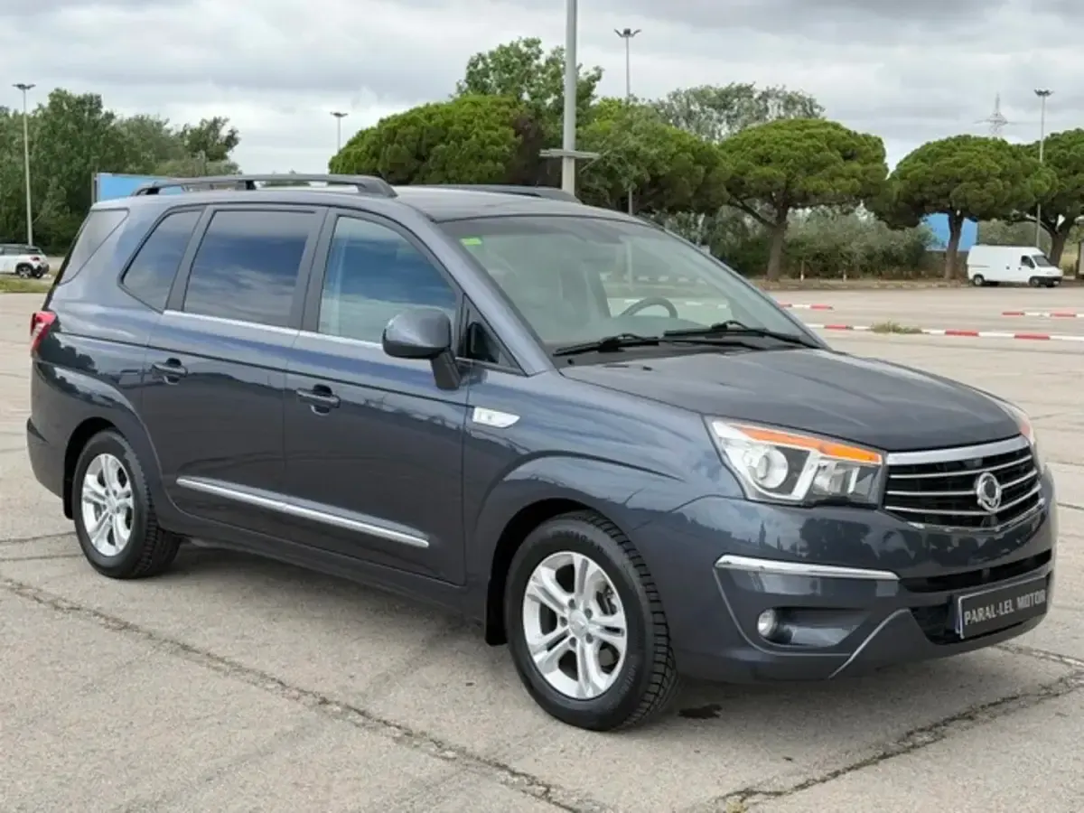 Usado SsangYong Rodius Limited 178 CV (130 kW) 2017 Monovolumen