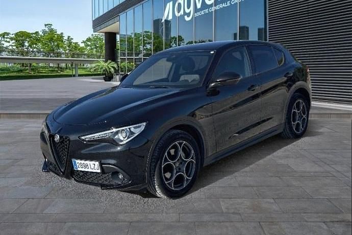 Usado Alfa Romeo Stelvio Sprint 190 CV (139 kW) 2022 SUV