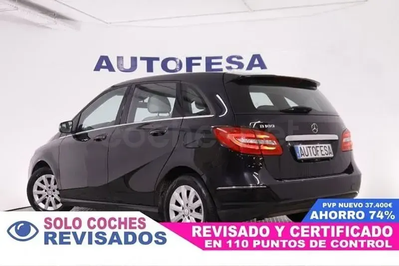Usado Mercedes B200 136 CV (100 kW) 2014 Negro Utilitario