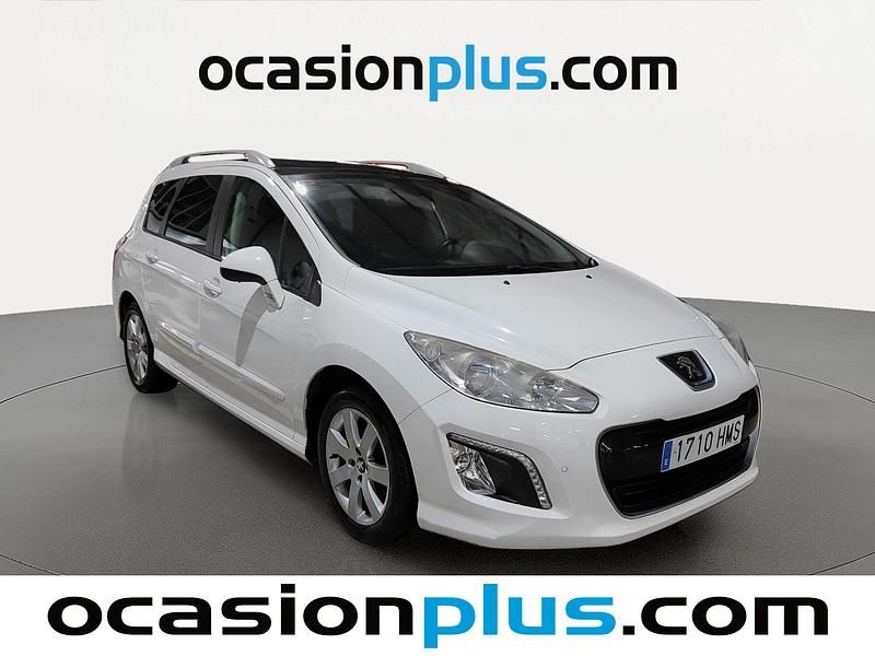 Usado Peugeot 308 Active 92 CV (67 kW) 2012 Blanco Familiar