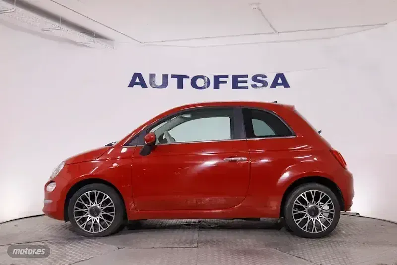 Usado Fiat 500 70 CV (51 kW) 2023 Rojo Utilitario