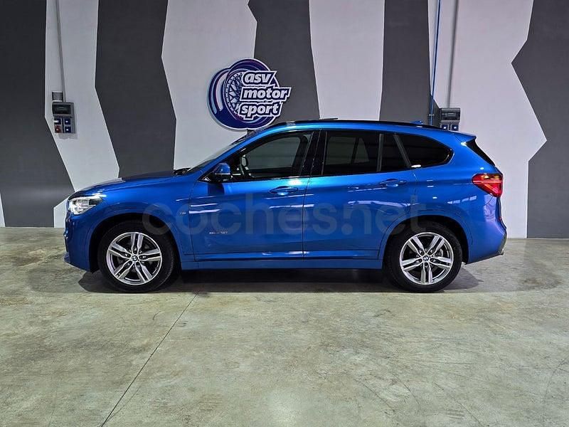 Usado BMW X1 Comfort Edition 140 CV (102 kW) 2017 Azul SUV