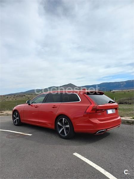Usado Volvo V90 R-Design 190 CV (139 kW) 2018 Rojo Familiar