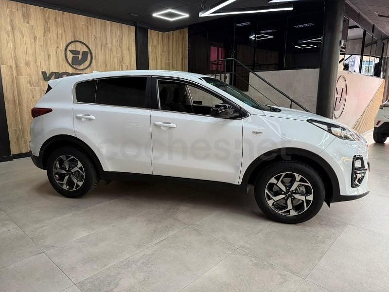 Usado Kia Sportage Plus 132 CV (97 kW) 2019 Blanco SUV